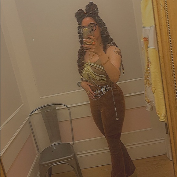 Meet your Posher, Adara - Picture 1 of 1